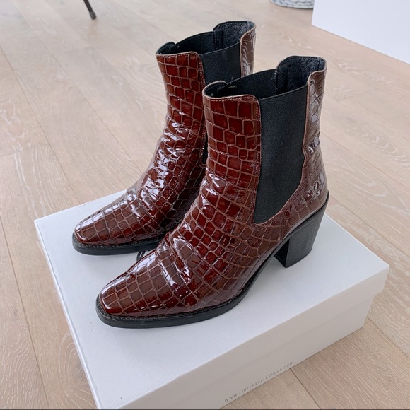 Brown Crown Leather Boots | L’intervalle - Picture 2 of 3